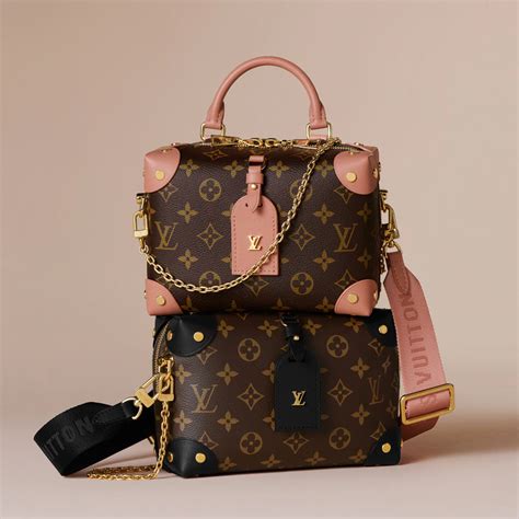 voyage malle louis vuitton|Louis Vuitton malle souple.